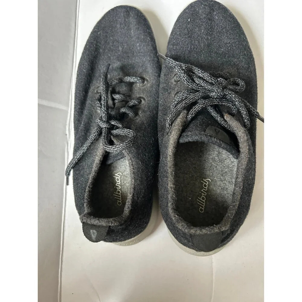 Women’s Allbirds shoes size 10 - image 5